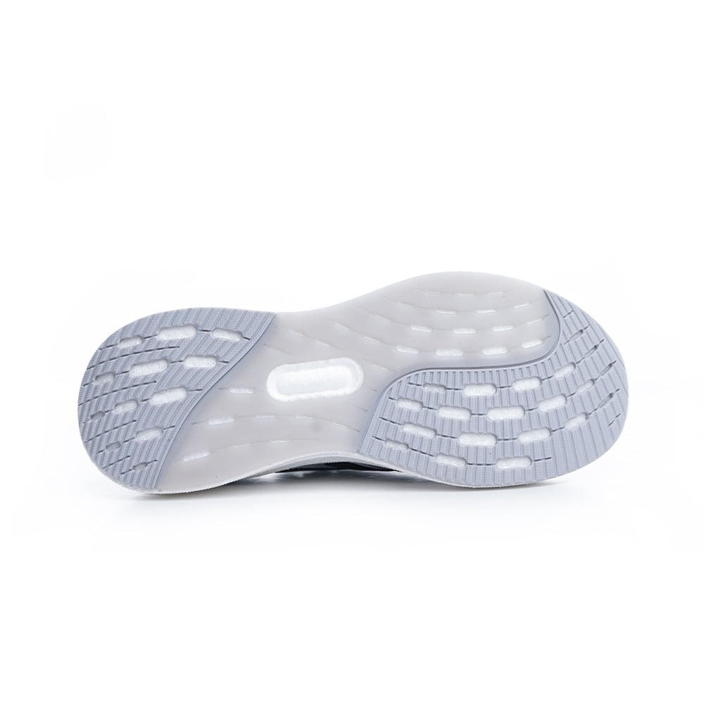 حذاء أديداس رمادي