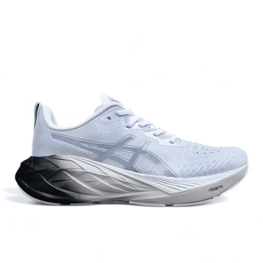 ASICS Women's NOVABLAST